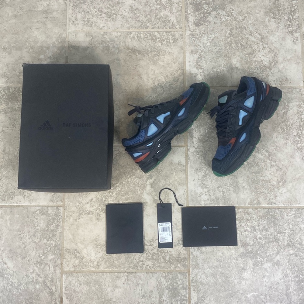 RAF SIMONS OZWEEGO